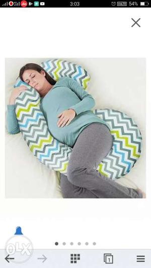 Pregnancy pillow for back support..