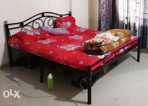 Queen side bed without mattress available in baner
