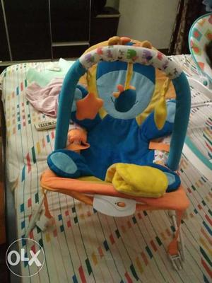 Sunbaby musical baby bouncer and rocker