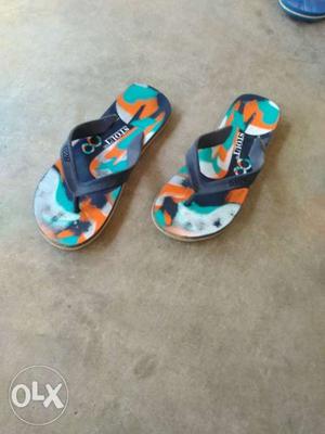 Toddler's Blue-and-black Sandals