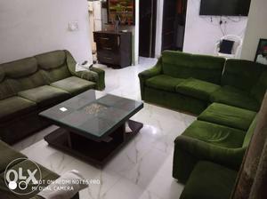 12 seater good condition sofa set