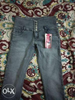 28 inches girls jeans 10 days old