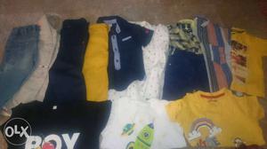 30 kid clothes age 1month to 4 years old. Rs 20