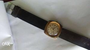 50 years old Camy wrist watch, still shows right