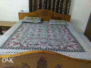 6/6 pure teak wood bed