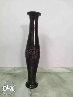 Beautiful Designer Dark Brown Flower Vase with 3