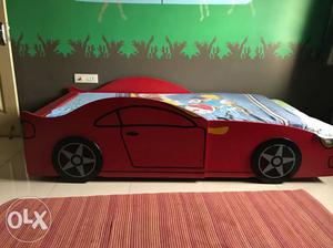 COT/BED -kids car cot/bed bought from fabfurnish without