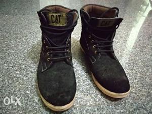 Cat boots Just one time used. Good looking black