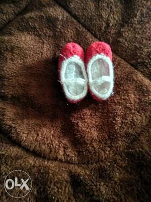 Handmade new baby boots for 6 months old baby.