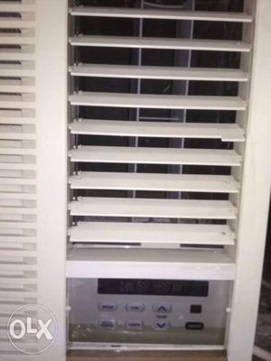 LG 3 star Ac 3 years old with remote 1.5ton fully