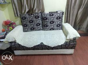 White And Black Fabric Sofa