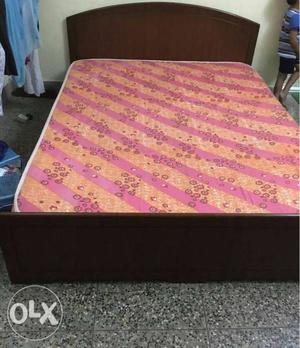  size cot with mattress 4 years old.fully