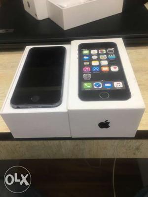 5S 16GB unused space grey with box and all new accessories
