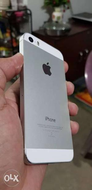 Apple iPhone 5S. 4G phone. Original iPhone. No