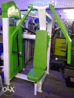 Green And White Pec Deck Machine