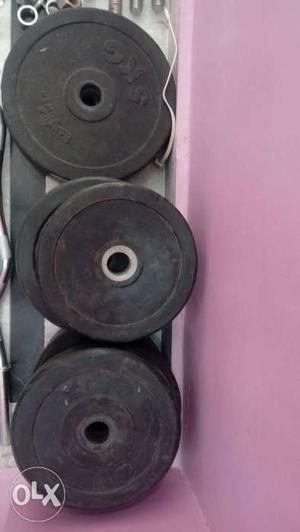 Gym equipment, 45kg weight, one curl road, one