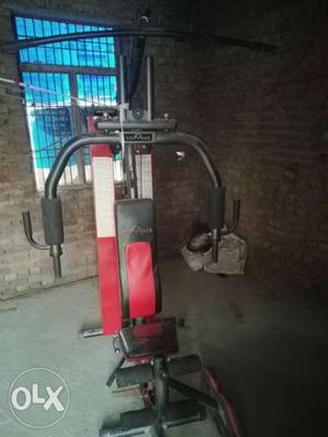 Gym machine with extra 2 rods and 50to60 kg