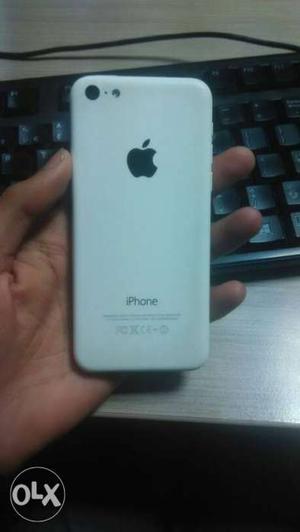 IPhone 5c 8gb in good condition only calling