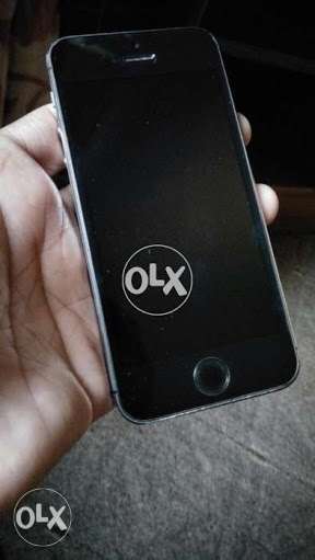 IPhone 5s 16gb brand new conditions black colour