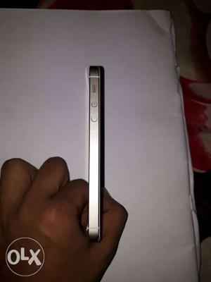 Iphone 5s 64gb new condition but lock iCloud no