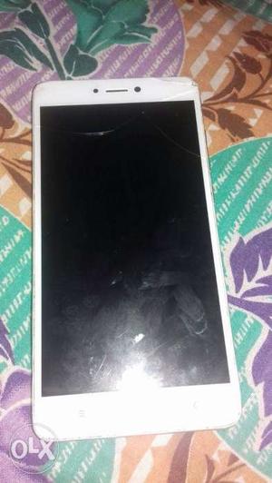 Mi note 4.32gb ROM 3gb ram.good condition.small