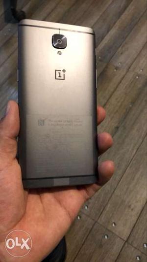 OnePlus 3T, 10 months old. Absolutely perfect condition.