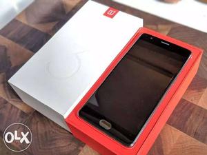 OnePlus 3T excellent condition with box and