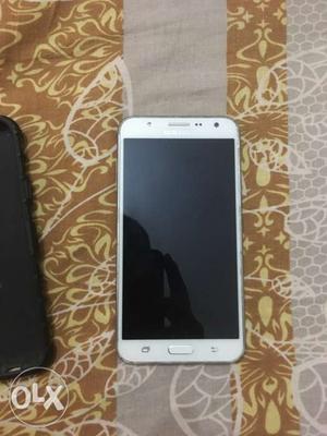 Samsung J7 in a good condition.