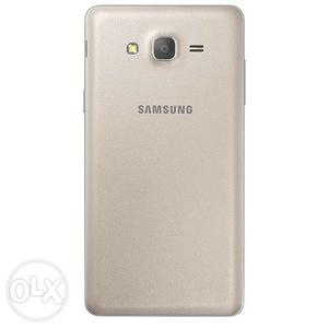 Samsung on 7pro gold with good condition and