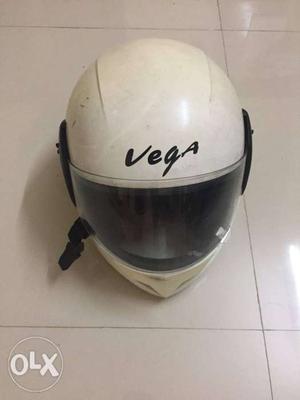 Vega White helmet.