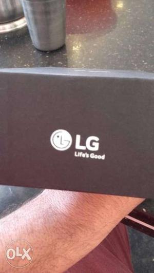 1 day old LG phone Q6+ bil box tolal