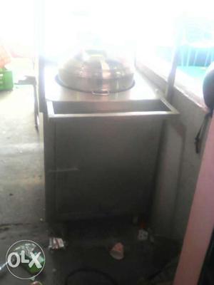 Corn electrical steamer good condition.