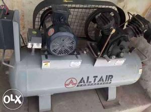 Gray And Black Altair Air Compressor