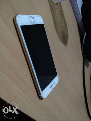 IPhone 6 (32 GB GOLD) 10 months old With bill