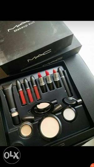 Mac vanity makeup box