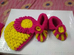 This is handmade baby cap and shoes..it's very