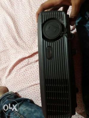 DELL projector S good condition product