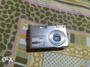 Gray Nikon COOLPIX 12.1 Megapixels
