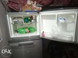 I have a Very Good condition fridge. Company Is