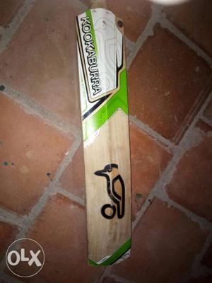 Kookaburra bat, English Willow bat,full season