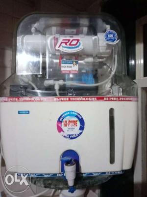 RO water purifier in working condition for sale.