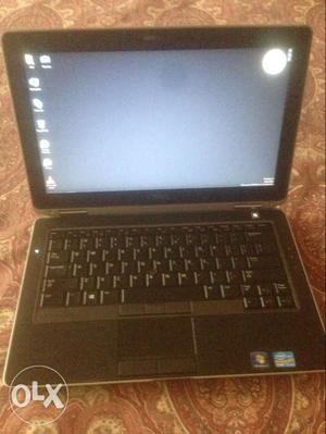 Dell laptop 7 month old with orginal charger 4gb