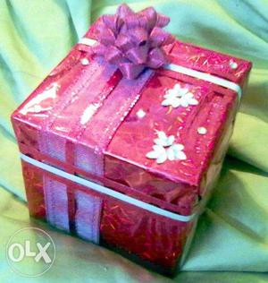 Gift packing