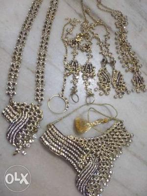 Gold-colored Necklace Lot