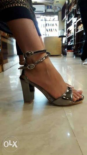 Grey-and-black Patent Leather Open-toe Chunky Heels