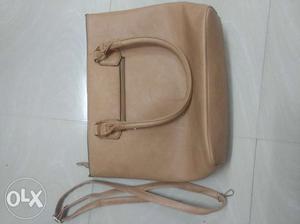 High Quality Leather hand bag for best price.