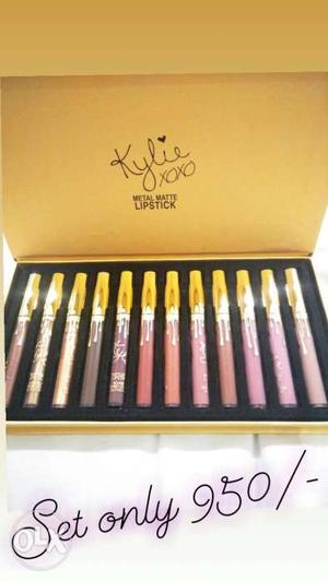 Kylie XOXO Matte Lipstick Kit With Box
