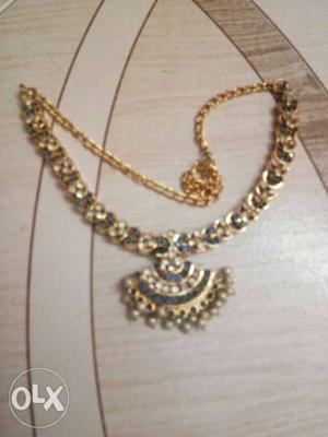 Old neckles used more