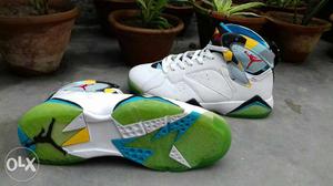 White-and-green Air Jordan 7 Shoes