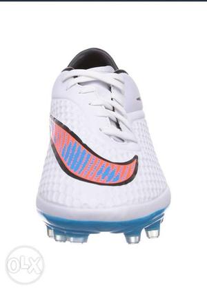 White hypervenoms,size 